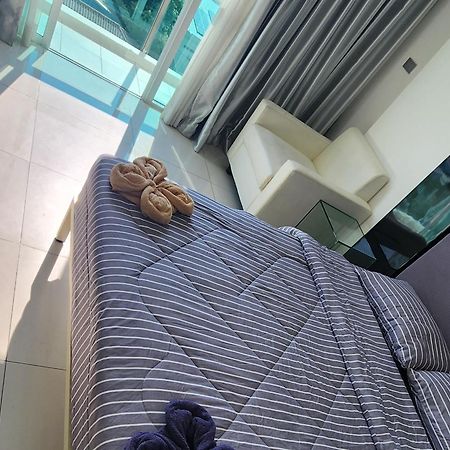 City Center Residentes Ccr Pattaya Y Экстерьер фото