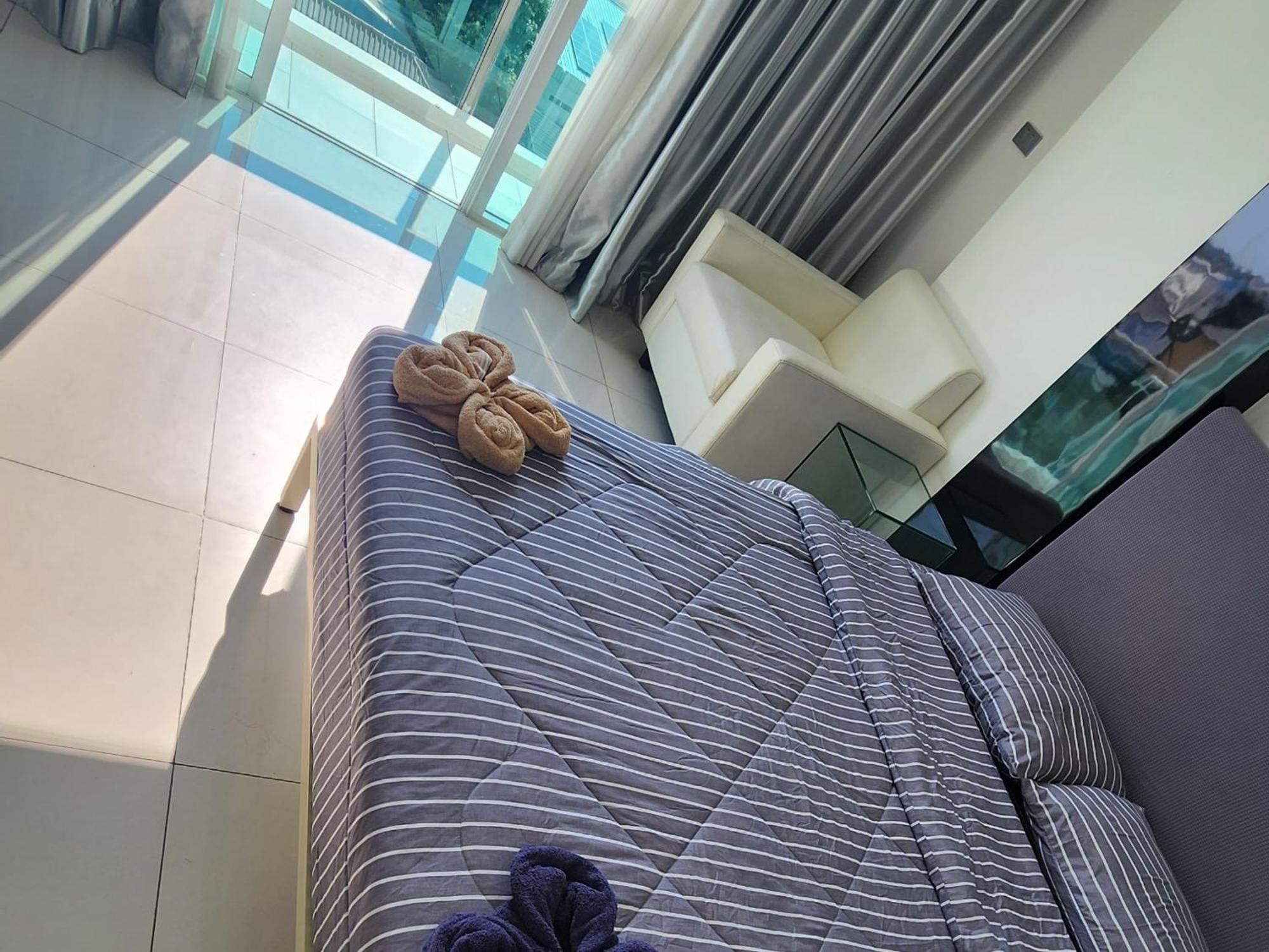 City Center Residentes Ccr Pattaya Y Экстерьер фото