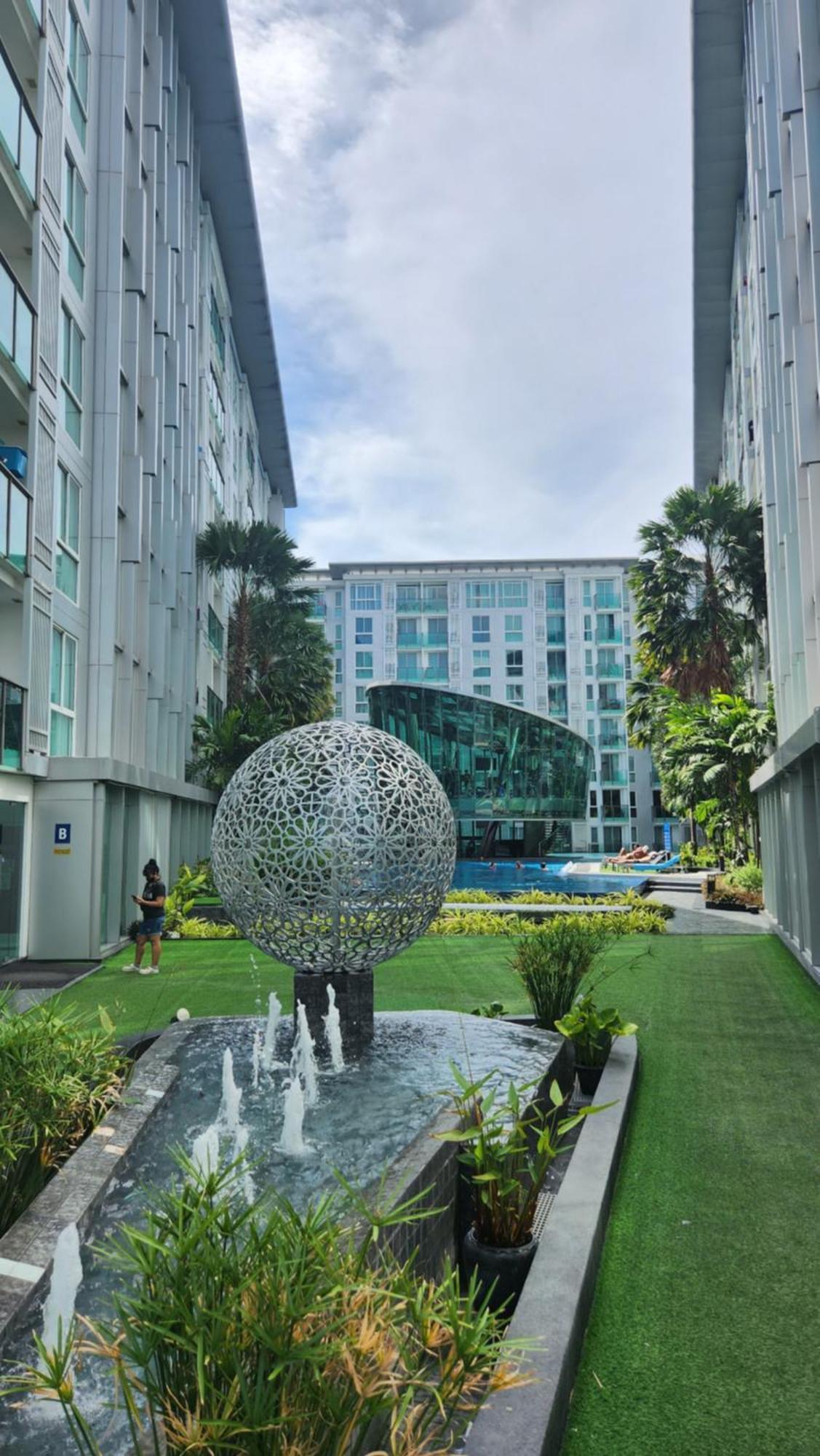 City Center Residentes Ccr Pattaya Y Экстерьер фото